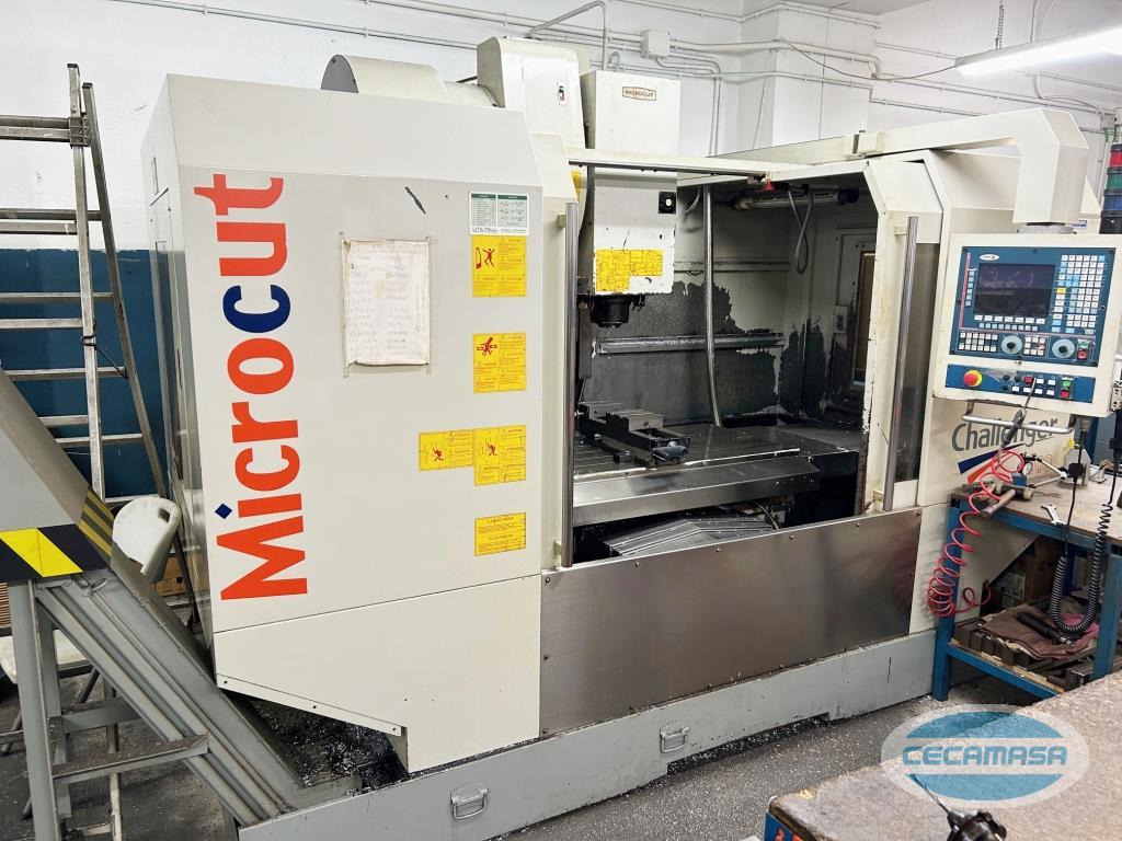 MICROCUT VM-1000 (Y600) machining center - Cecamasa