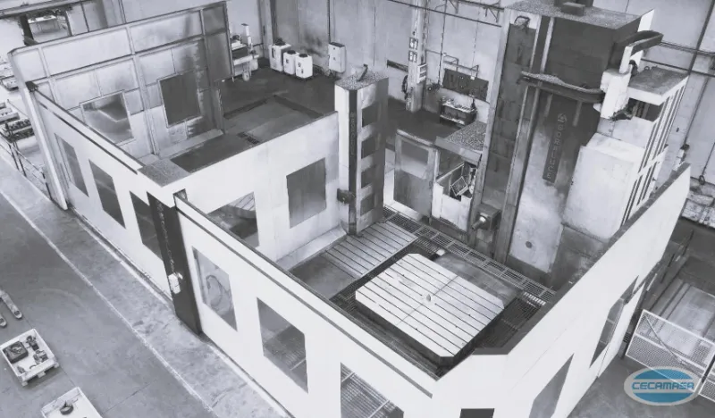 Fresadora de columna móvil SORALUCE FX 14000 vendida en Alemania para la fabricación de bujes eólicos.