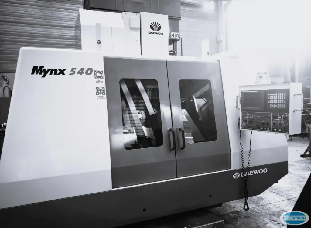 DAEWOO MYNX 540 mechanized center